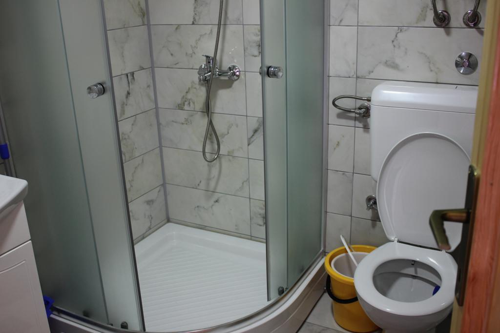 Apartments Zoni วลาซิส ภายนอก รูปภาพ