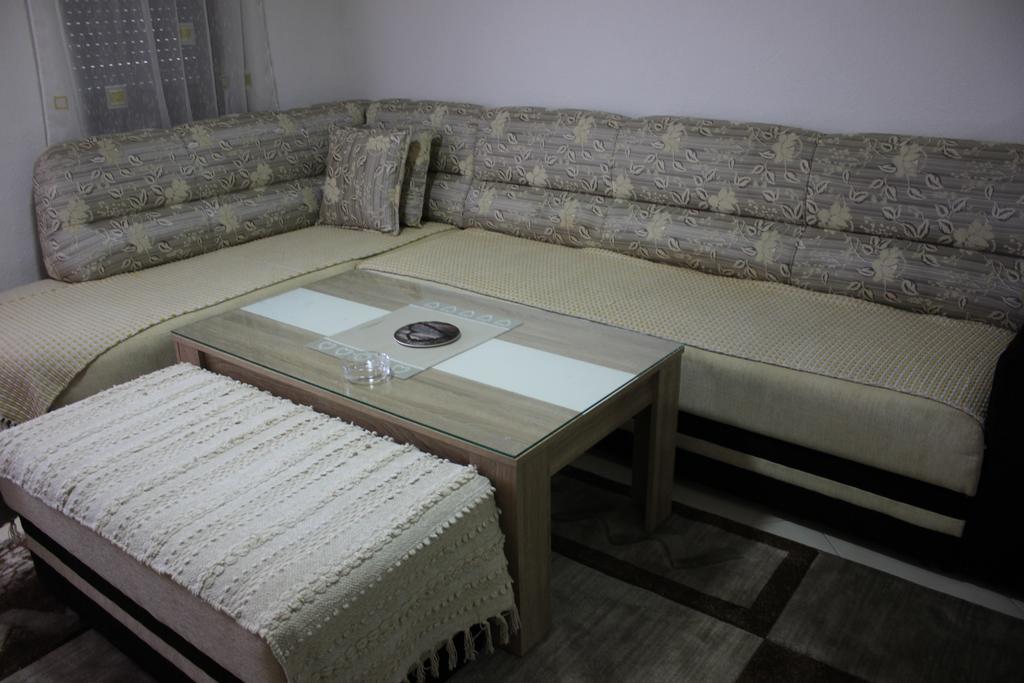 Apartments Zoni วลาซิส ภายนอก รูปภาพ